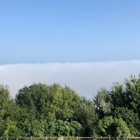 דירה Suspendu Entre Vieille Et Campagne אברנשה