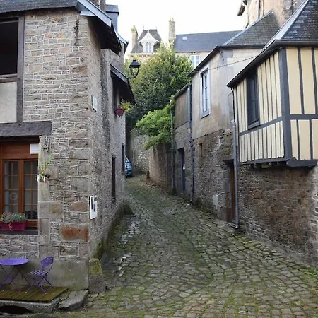 Apartment Suspendu Entre Vieille Et Campagne Avranches